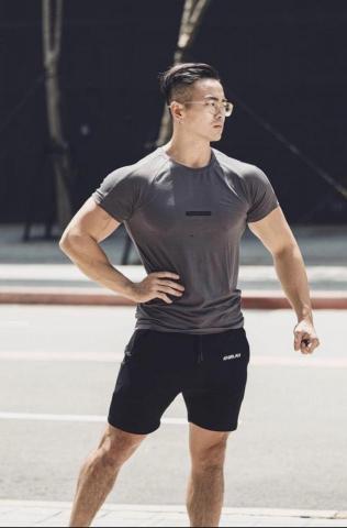 核子空間_健身房（市政館） - 教練政彥