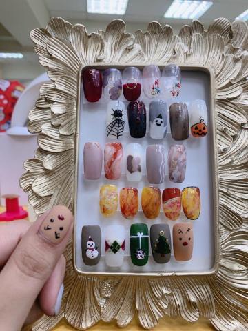 黃慧宜 - 節日款參考