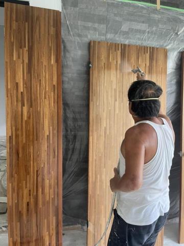 天行動力統包團隊 - 手工木作門板上漆 天行動力統包團隊 - 手工木作門板上漆