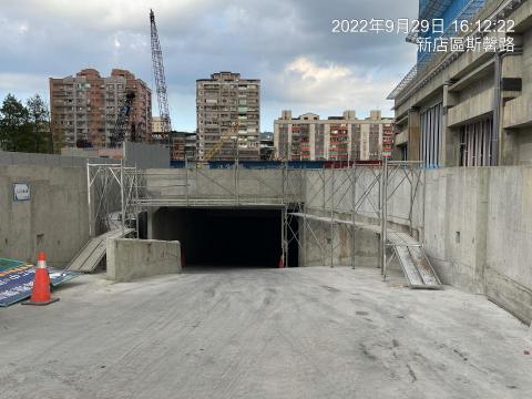 誠峻工程 - 車道鷹架搭設