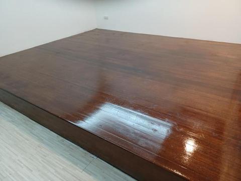 洪瑞鴻 - 木作重新染色