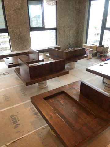 阿崴油漆工程 - 木皮本色