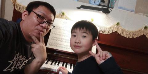 小音符音樂工作室 長笛&鋼琴教學 - 課間拍拍