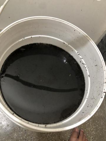 大拇哥冷氣清潔 - 一台冷氣的贓物