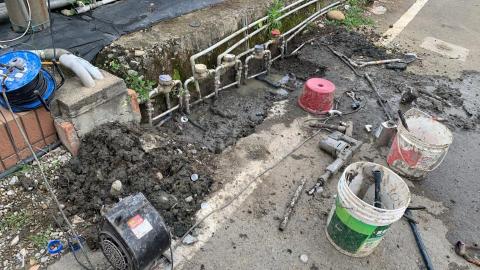 九鼎聯合工程有限公司 - 路面管線水錶修善