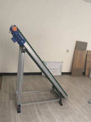 崴澤自動化工作室 - 斜坡式輸送帶
荷葉邊輸送帶