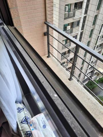 傑淨清潔 - 窗溝清潔前 傑淨清潔 - 窗溝清潔前