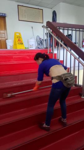毛毛環境清潔 - 樓梯清潔上蠟