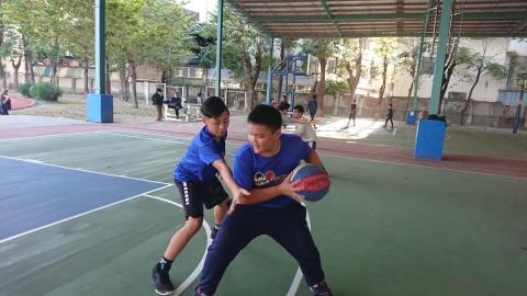 耀凱教練（上課詳細內容請觀看自介謝謝～） - 