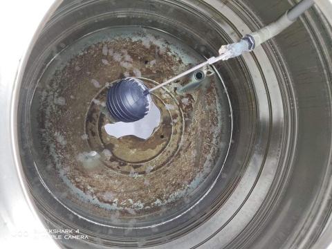 明宇水電工程行 - 水塔清洗前