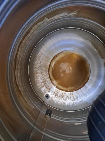 田家鴻 - 水塔清洗前