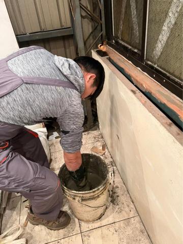 永遠防水油漆工程 - 水泥攪和