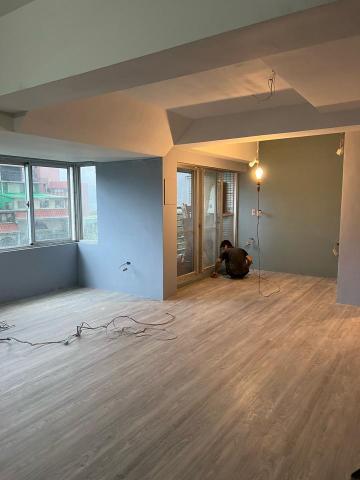 鄔政瑋 - SPC地板完工啦