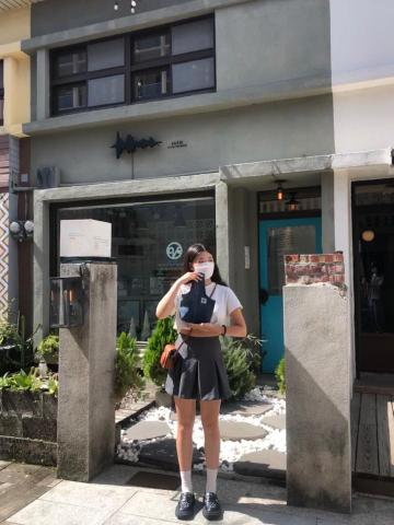 邱蓉 - 勤益科技大學應用英語系二年級