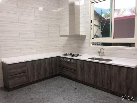 叡宥鼎堅系統櫥櫃 - 櫥房設計