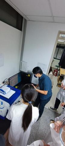 提供數學補習班台北服務的專家陳