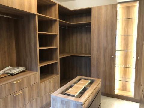 叡宥鼎堅系統櫥櫃 - 更衣室系統櫃規劃設計