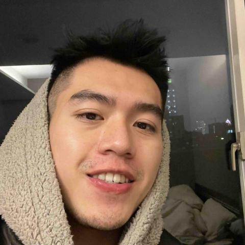 提供法文服務的專家郭法文