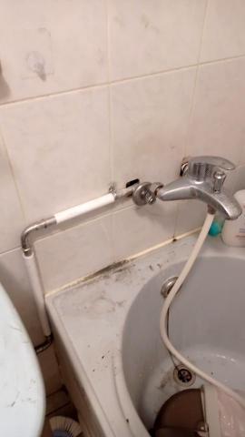 康峻良 - 熱水管明管施工