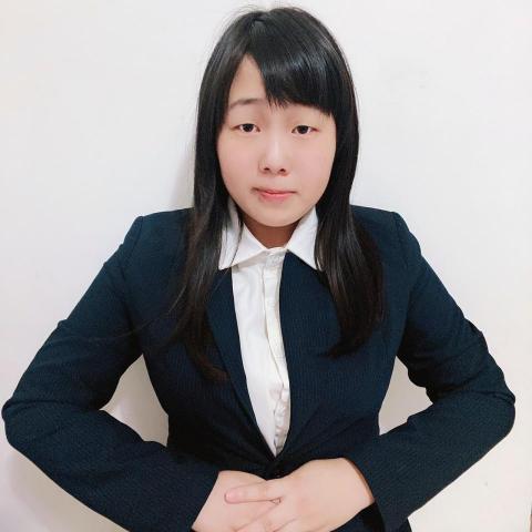 提供寫文服務的專家潘子凡