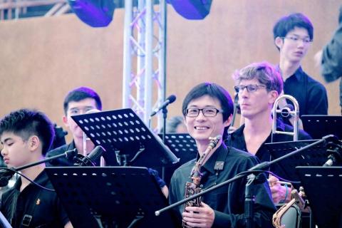 Chris音樂工作室🌹薩克斯風 烏克麗麗 吉他 鋼琴 - 