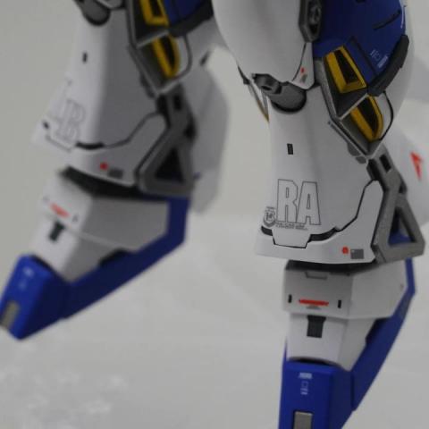 逸人模型公仔室 - 