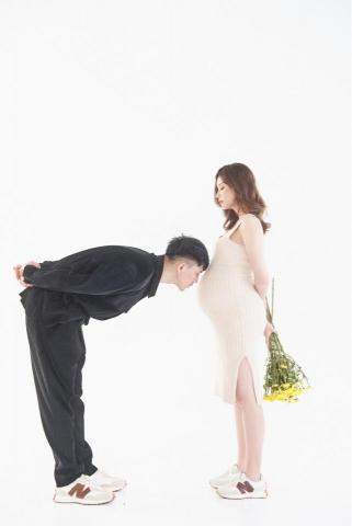 橫流視覺影像 平面攝影拍照的那個男人 - 孕婦寫真