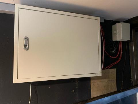 汪達燈具安裝工程行 - 讓危險的電源經過兩段保護