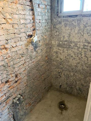 凌克裝修工程有限公司 - 全室壁地磚打除見地防水施作