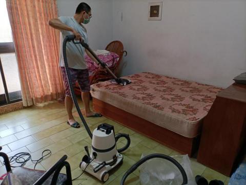 居家深層除蟎 - 老舊的床也能深層除蟎，讓老年長輩睡的安心