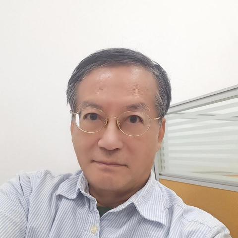 提供jlptn2考古題服務的專家孫先生