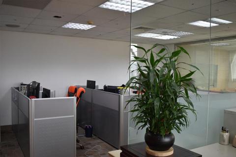 傳訊光科技-客製化系統開發、網站購物車、CRM、EIP - 辦公區 傳訊光科技-客製化系統開發、網站購物車、CRM、EIP - 辦公區