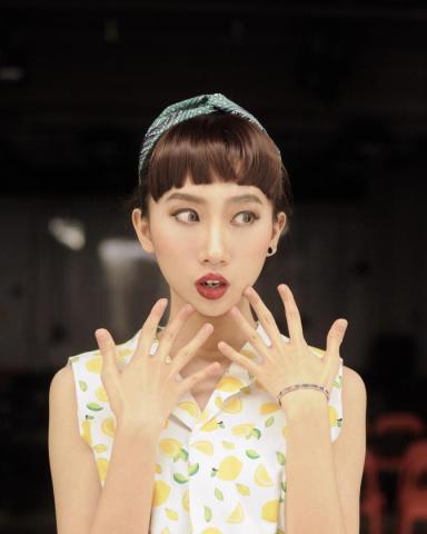 via makeup stylist - 復古妝容設計