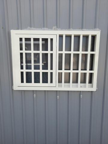 承澤 - 廠房加開防盜窗，另外開一個逃生小門