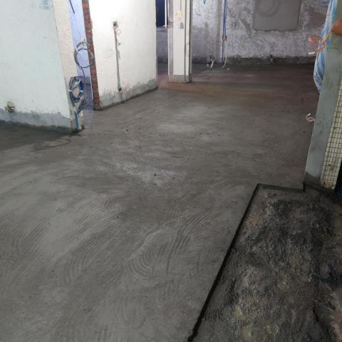 徐秉鴻（鴻中工程行） - 全室地坪打水泥砂漿打底