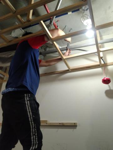 景開電器有限公司 - 配合裝潢，安裝冷氣管線