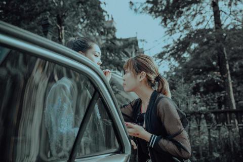 via makeup stylist - 花絮照