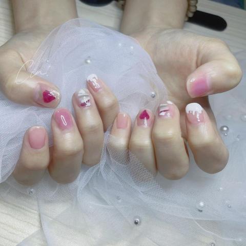 小懃 - 客製化小紅書美甲