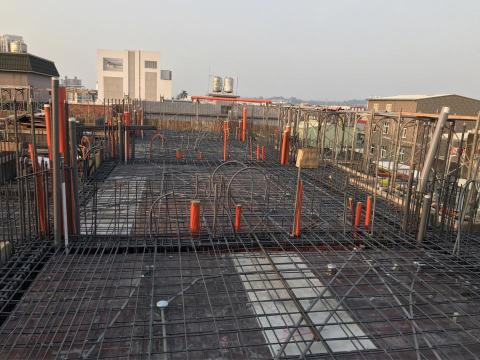 寶鍠企業 - 樓板組模+鋼筋綁紮+水電配管