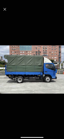 提供專車服務的專家柏毅