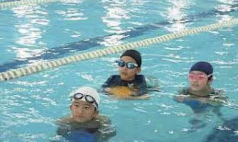 趙柏豪 - 游泳教學