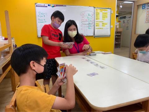 陳宣蓉 - 英語補習班兼職經驗