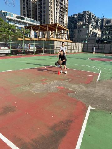 陳永龍 - 籃球訓練