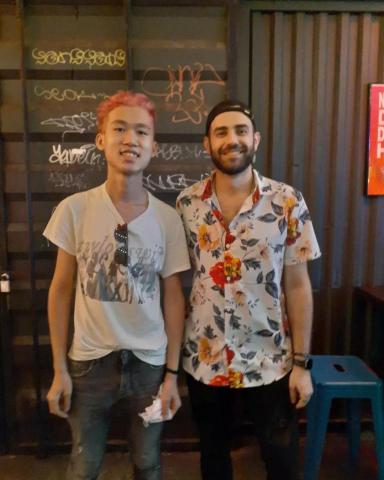 宋承翰 - 這是我和一位我喜歡的Bartender 的合照