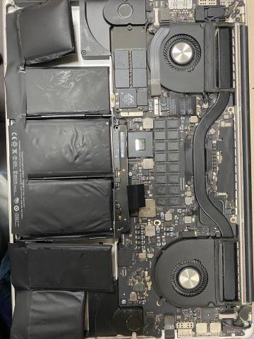 獵犬手機現場維修 - MacBook 電池更換