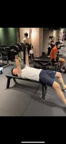 自由教練 亨利 - 