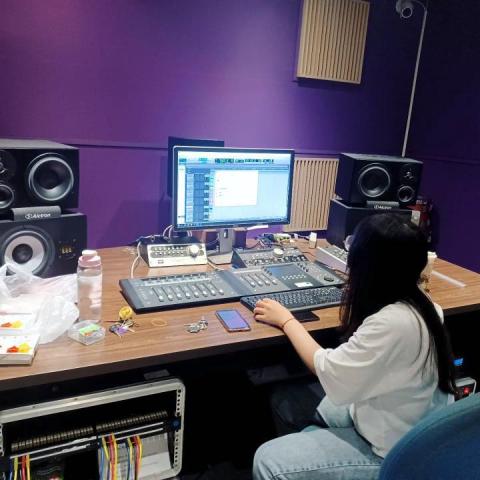 Awding studio音樂工作室 - 錄音室工作紀錄 Awding studio音樂工作室 - 錄音室工作紀錄