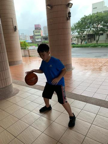 紘瑋籃球教室 - 