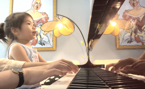 Wendy Chiu - 上課時一起彈