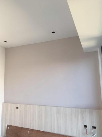 御福企業有限公司 - 房1跳色施工後（包括全部的牆面、隔間牆、天花板、門框、門片）